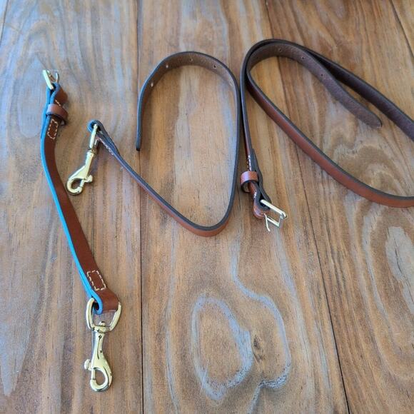 Dooney & Bourke Pebble Grain Leather Brenna Satchel Handbag Pouch Keychain NWOT - Picture 9 of 10